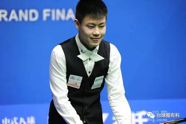 他在前场的 他在前场的